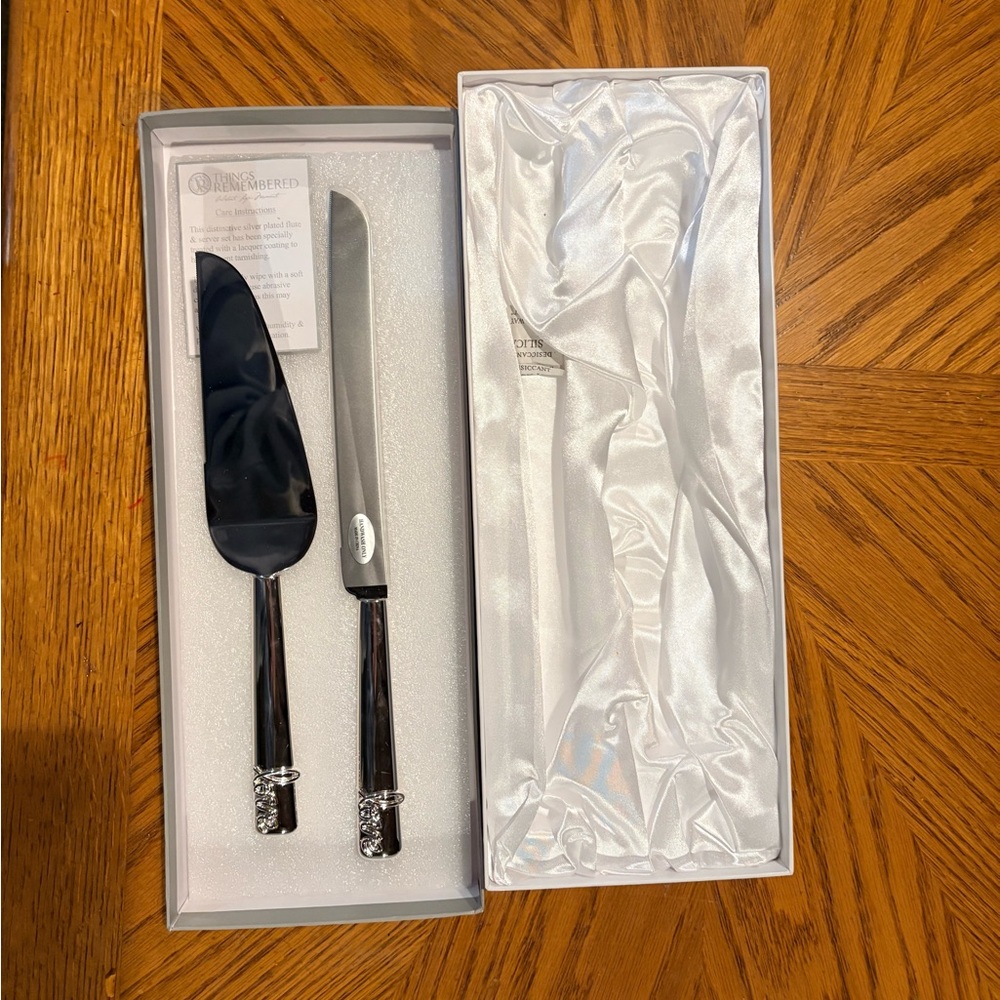 Things Remembered Silver and Black Wedding Cake Server and Knife Set